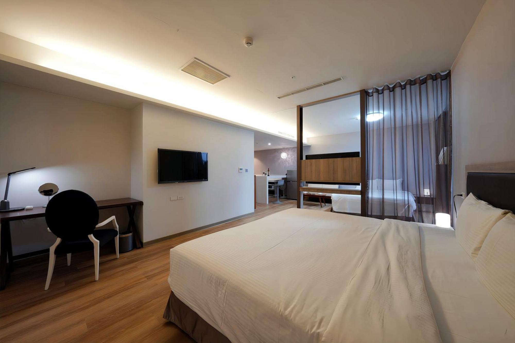 Freedom Design Hotel Luzhu Номер фото